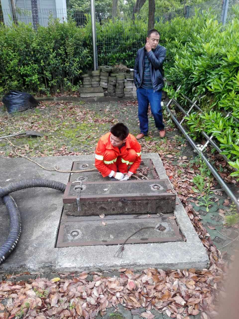 龙山吸污抽粪